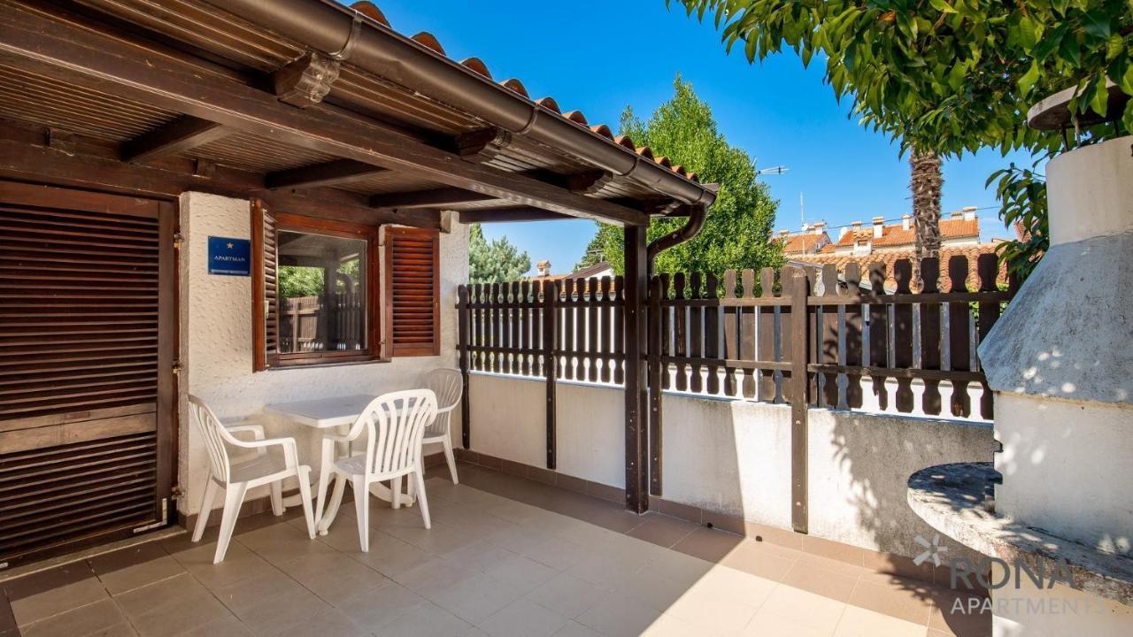 Rona Holiday Home Ana Poreč Exterior foto