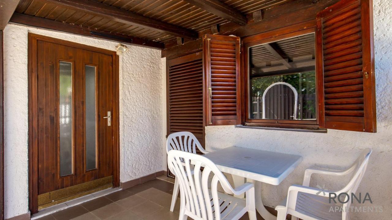 Rona Holiday Home Ana Poreč Exterior foto